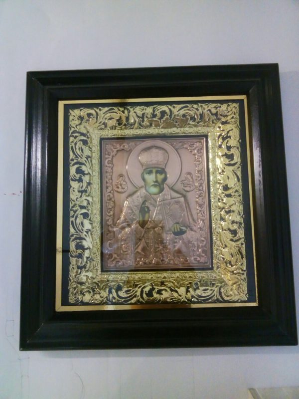 Подарочная икона Св. Николая с чеканкой 34х37см