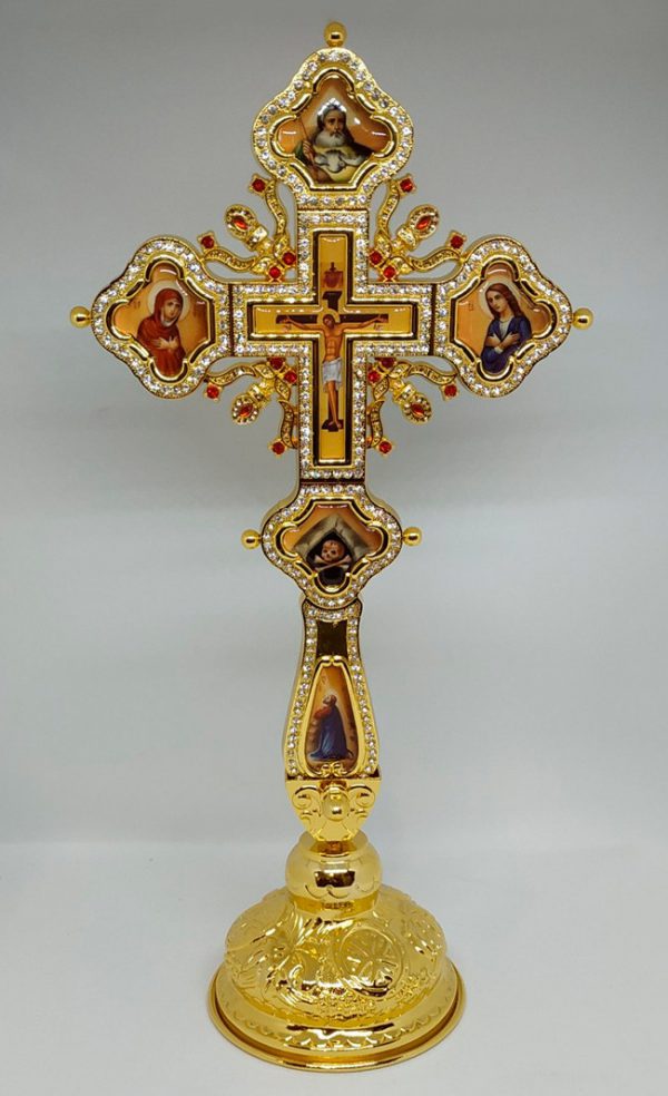 Крест священника на подставке с камнями (Греция)