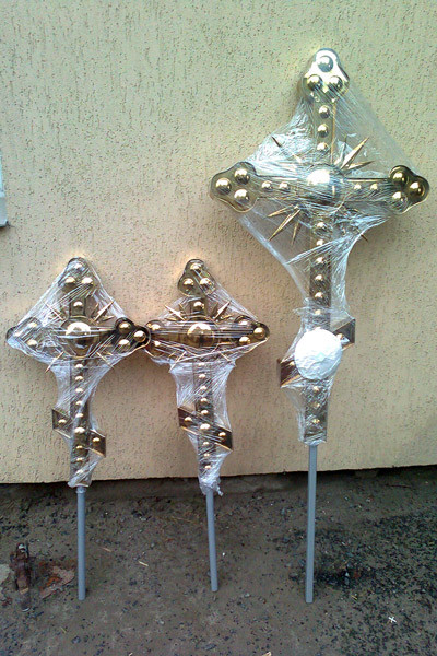 Фигурные кресты для храмов и часовен из булата